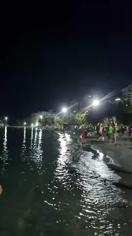Playa #rodadero en #colombia by night 