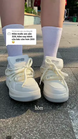 Trả lời @Hông Bít ai bảo ae k mua ở kênh tôi, có voucher độc quyền xịn xò lun ha #secondsunday #localbrand #fashion #xuhuong #giaysneaker #giaythethao #viral #vtvcab #thoitrang #giaychinhhang #review #sneakers #trending #fyp 