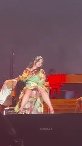 white mustang @hydepark💛🤍 - #ldr #lanadelrey #lanita #lanadelreyfans #lanadelreytok #lanadelreystans #lanadelreyrare #lanadelrevaesthetic #Ultraviolence #Ultraviolencelanadelrey #lanitadelrey #borntodielanadelrey #lanadelreyvideo #lanadelreylive #fyp #fyp #fypシ #borntodie #foryou #foryoupage #lanadelray #lizzygrantakalanadelray #lanadelrey2023 #lanadelreytour #lanadelray #lanadelreyrare #lizzygrantakalanadelrey #normanrockwell #viral