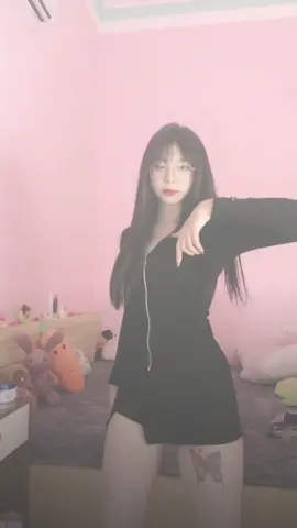 ว้าวุ่นเลยทีนี่😋#fyp #น่ารัก #น่ารักเกิ๊นนน #สาว #สาวแว่น #ขออนุญาตเจ้าของคลิป #ฟีดดดシ #❤️❤️ 