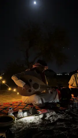 أبو سلمان والقمرا 🎶😍 @عبدالمجيد الفهاد #ابو_منى #عود #جلسة #بر #حايل 