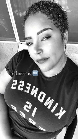 Kindness has & ALWAYS will be FREE! #positivevibes #kindness #kindnessisfree #inspo #uplifting #Love #loveyou #loveyourself #bekind #bekindtoeveryone #bekindtoyourself 