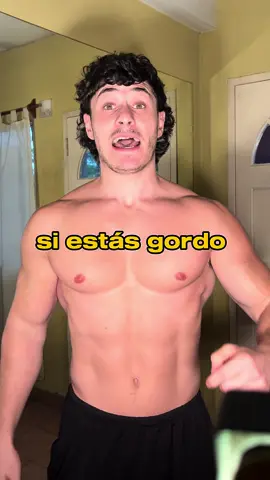 Te revelo el secreto para bajar la grasa!🫵 No corras🚫🏃‍♂️ tengo una actividad mejor que te va a ahorrar mucho tiempo👍🏼 Se trata de la actividad más efectiva para acelerar tu metabolismo, ¡la misma que usan los actores de Hollywood para quemar grasa y ponerse estéticos en tiempo récord! 🎬🔥 No, no es el cardio, ni saltar la soga, ni comer solo ensaladitas🥗  La actividad que te voy a revelar acelera tu metabolismo basal, lo que significa que tu cuerpo necesitará más energía para cumplir sus funciones vitales🔥💪  Esto hará que tu cuerpo recurra a toda esa energía acumulada ⚡️ Se llama HIIT (entrenamientos de intervalos de musculación con peso corporal)✅ . . . #transformaciónfísica #vidasana #ejercicioencasa #alimentaciónbalanceada #cambiosaludable #bienestarintegral #fitnessencasa #comidasana #entrenamientopersonal #saludmental #rutinasaludable #cuerpoenforma #vidafitness #nutriciónconsciente #ejerciciosencasa #comerparaentrenar #mentalidadfitness #hábitossaludables #fortalecimientomuscular #motivaciónfitness #Fitness 