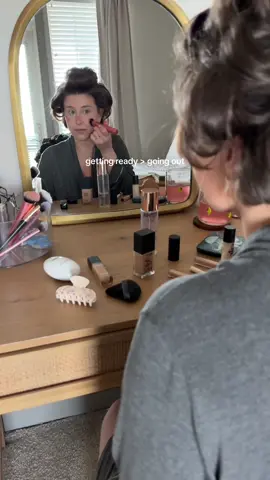 Getting ready or unready = immaculate vibes always 🍸🫧🩰🌟 #forthegirls#gettingready#girltherapy#girlygirl#girlygirlaesthetic#pinterestaesthetic#fyp#viral