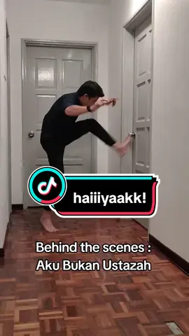 Sabar Dr Omar, benda boleh.. #bts #behindthescenes #akubukanustazah #tv3 #dramasangat #CapCut 