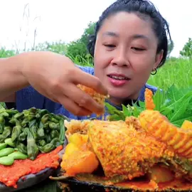 Mukbang gulai bibir sapi (Yt:Dinart Tomboy) #dinarttomboy #bibirsapi #lidahsapi #bikinngiler #fyp #mukbangvideo #mukbangasmr 