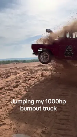Jumping my 1000hp burnout truck 🇺🇸