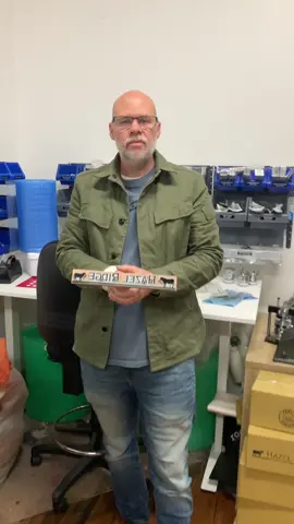 Larger than life #cafe #logodesign #imprintrubberstamps #rubberstamp #branding #custom #business #packaging #retail 