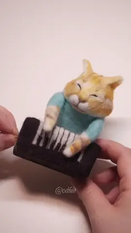 Woolen Keyboard cat automata#cutecat #handmade #DIY #viral #foryou