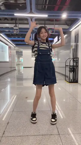 袁梦琪 #中国小美女 #可爱的女孩 #girl #dance #fyp 