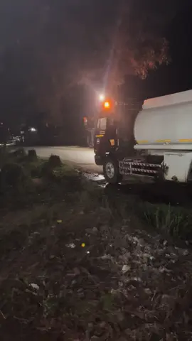 Bawa batanang duLu stumat #AKR #supirtangki #supirtangkisolar #supirtangkijuaidolanya #kurirsolar #masukberanda #fyp 