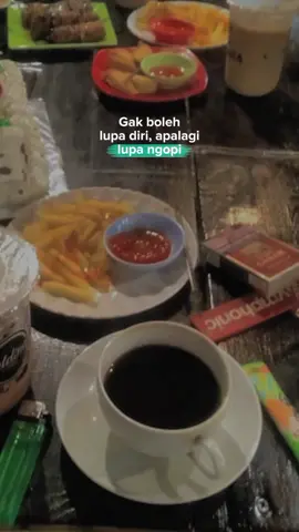 jangan lupa sholat#CapCut #bismillahfyp #swwastoryberkelas #fypppppppppppppp 