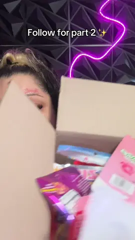 Follow for part 2 ✨ #candy #peeling #earth #satisfied #asmrsounds #eat #food #satisfying 