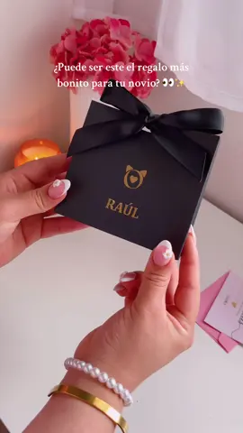 ¿El regalo más bonito que le puedes hacer a tu novio? Yo digo sí 👀✨ #pulserapersonalizada #mirada #grabadolaser 