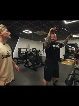 I tried to live like the World's Strongest Man // 24 hours with Eddie Hall #part4#foryou#climbing#magnusmidtbø