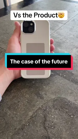 Can’t think of a single phone case that can top this digital display case, it allows you to put any photo you want on the back of your screen, truley a case from the future🤯 #phonecase #trending #einkcase #amazonfinds #tiktokmademebuyit #viral #giftsforher #giftsforhim #couple #couplegoals #couplegifts #couplegift #couplegiftideas #prototypevsproduct #productvsprototype 