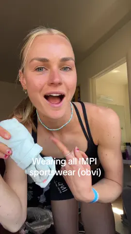 Lil post race shakeout, now time for a few weeks off🕺🕺 wearing the @IMPI Sportswear essentials collection 🖤🖤 #impisportswear #activewear #nauxc #d1athlete 