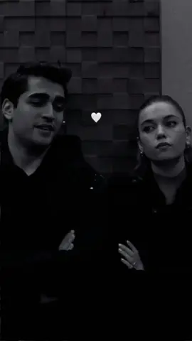 #لو_سمحت_سامحني_المرة_دي🦋🙏 #يالي_زعلان #ياللي_زعلان_ومخاصمني #لو_سمحت_سامحني_المرة_دي #محمد_حماقي #mohamedhamaki 