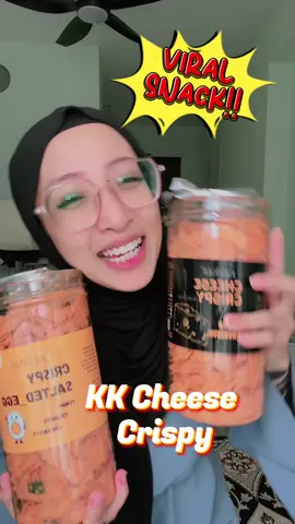 At last i got my hands on this Viral KK Cheese Crispy!! Both the Cheese Crispy & Crispy Salted Egg is da boombbzz! So addictive and cant stop eating!🤤🤤 #kkcheesecrispy #viralsnack #viraltiktok #TikTokShop #tiktok #kulitkulitcheesecrispy #saltedegg #tiktokmademebuyit #createtowin #foryou #fypシ゚viral #fyp #viral #trending @TikTok Shop Singapore @TikTok Singapore @Farrelsg 