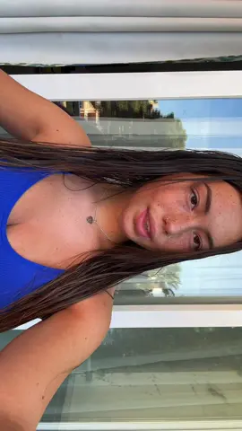 me acababa de duchar y estoy con fiebre pero hay que ir a entrenar☺️