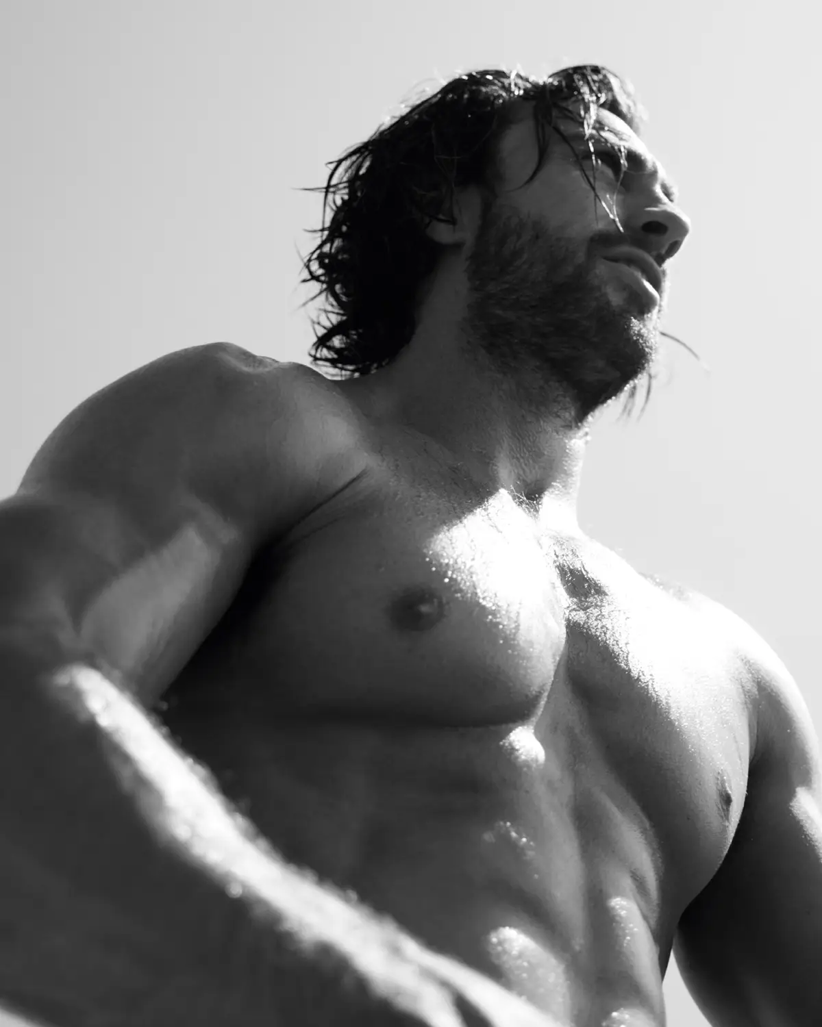 Capturing the addictive attraction of the sea's unknown depths, Ambassador of ACQUA DI GIÒ Aaron Taylor-Johnson embodies the new ACQUA DI GIÒ PROFONDO PARFUM and its rich everlasting essence. #Armanibeauty #AcquaDiGio #WhatMakesYouFeel #AaronTaylorJohnson #Fragrance #FragranceTok