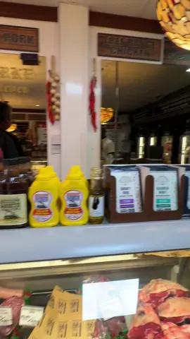 At the beginning of my bodybuilding, I was advised to eat chicken thighs and animal fat. The idea was using fatty acids, carbohydrates and protein to build muscle. We were eventually convinced that you could only build muscle effectively with lean protein and carbohydrates. I am here to ask you to try using fats and protein, because I believe muscle building is easier that way.  If your goal is fat loss, eat chicken thighs with the skin, increase your healthy fats and drop your sugar and carbohydrates. You’ll see how quickly the fat will come off. You will also feel amazing.  #eatrealfood #wtfu #eddieabbew #abbewcrew At the beginning of my bodybuilding, I was advised to eat chicken thighs and animal fat. The idea was using fatty acids, carbohydrates and protein to build muscle. We were eventually convinced that you could only build muscle effectively with lean protein and carbohydrates. I am here to ask you to try using fats and protein, because I believe muscle building is easier that way.  If your goal is fat loss, eat chicken thighs with the skin, increase your healthy fats and drop your sugar and carbohydrates. You’ll see how quickly the fat will come off. You will also feel amazing.  #eatrealfood #wtfu #eddieabbew #abbewcrew @Brandon Abbew @Selina Abbew @Eddie Abbew’s Olympian Gym @Pro Prep Meals @Blabbew 