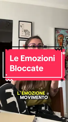 Le emozioni, quando vengono lasciate libere di esprimersi, non ti fanno male. Bloccarle o reprimerle, invece, può causare disagio e stress. Permettiti di sentire, vivere e accogliere ogni emozione senza giudizio. Solo così puoi trasformarle in energia positiva e crescere interiormente. Ricorda: non c'è emozione che non possa essere compresa e gestita. Lascia che le tue emozioni fluiscano liberamente e scopri il potere della vera autenticità. 🌟 #Emozioni #BenessereEmotivo #CrescitaPersonale #Autenticità#crescitapersonale #autenticità #benessere #psicologa #coach #amorproprio #autostima #equilibrio #stress #psicologiapositiva 