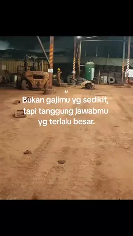 selmt mlm, semangat tulang punggung keluarga #sukakalimat #xyzbca #sadvibes #quotes #foryou #masukberanda #fyp 