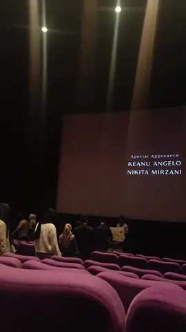 buat prank lagi nonton nih..  #prankstatus #mentahanvideo #mentahan #nontonbioskop  #fypp 