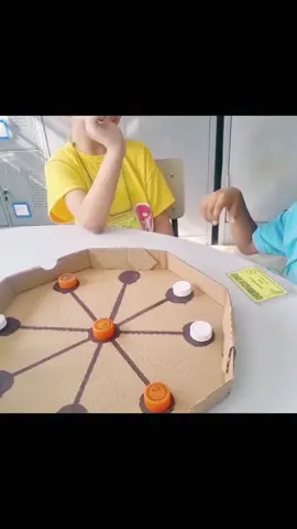 O tabuleiro Shisima é um jogo de origem africana e trabalha bem estratégia, concentração, regras, etc. #atendimentoeducacionalespecializado #aee #Shisima