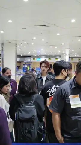 #enhypen departure #enhypeninmanila grabe ka sken #heeseung 🥲😭 #jake #niki #fyp #enhypenbench #engene 