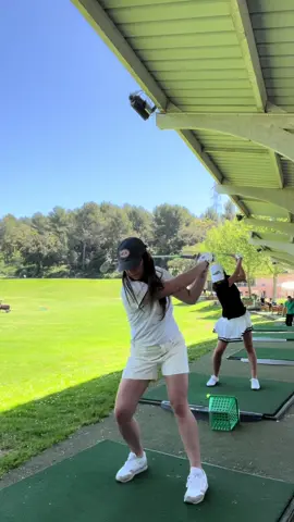 New hobby unlocked ⛳️  #golf#practice#a#sport#women#golfswing#fyp#foryoupage#bestie