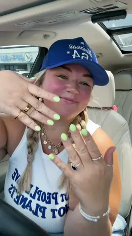 its nail day 🍀🥝🍏🍋‍🟩 i go to hanh at heavently nails in tampa SHES THE BEST (we dont gatekeep) 