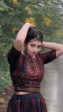 #viralvideo #trending #fyp #foryou #foryoupage #hot #deshi #girls #cute #beauty #tiktok #viral #best #navel 