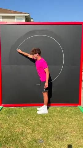 Is it possible to draw a perfect circle? 😱