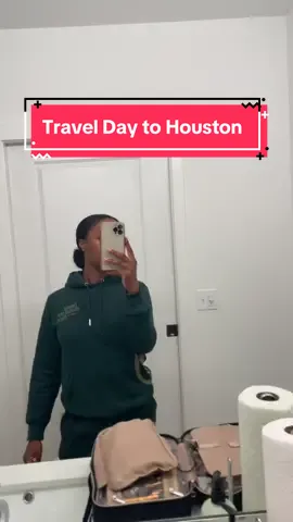 It’s the upgrades to first class for me #houston #travel #flights #travelvlog #traveling 