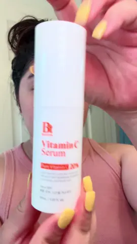 You can feel the softness in just one use ✨  lets not forget the glow it gives you #Vitaminc #vitamin #vitamins  #glowing #korean #koreanskincare #koreanskincareproducts   #skincareproducts #skincaretiktoker #facialtreatment #skincare #skincareroutine #iloveit #asmr #tiktokmademebuyit #tiktok #tiktokshopping #TikTokShop #tiktokers #fypage #fypシ゚viral #fyppppppppppppppppppppppp  
