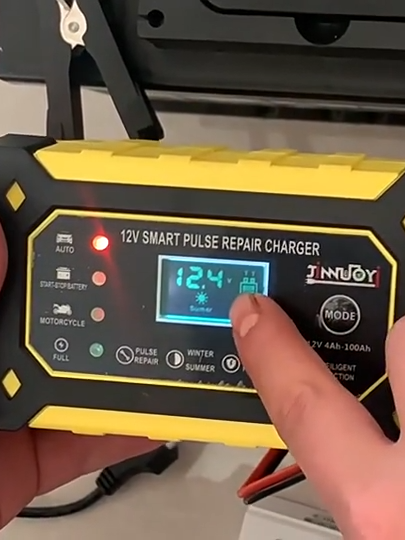 12V6A motorcycle car digital display battery charger intelligent pulse repair lead-acid battery activation battery#battery #batterycharger #motorcharger #motorbattery12v #batterypack#lead-acidbattery #inteligent