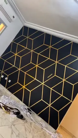 Ruban doré sur fond noir ⚫️ 😍✅️ pour tout vos projets de décoration contactez-nous au 0777327204  #tiktok #tiktoks #fyp #tiktokvideos #tiktokers #tiktokduet #tiktokmemes #tiktokfunny #tiktokdance #musically #follow #tiktokvideo #explore #tiktokviral #repost #duet #tiktoklover #tiktokchallenge #tiktokfamous #tiktokmoments #tiktokflops #viral #viralvideos #tiktokpeople #foryoupage #foryou #music #followme #tiktokfamous #funny #abidjan225🇨🇮 #côtedivoire🇨🇮 