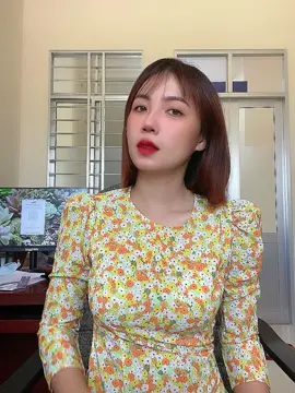 Ai cho e bông hoa cài tóc ☺️☺️☺️ #bentre71🌴🥥 #aodai #aodaivietnam 