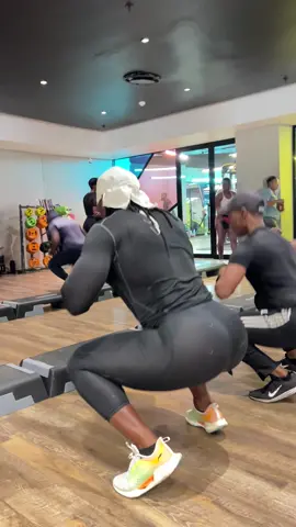 @nyawolomshini @mosessibanda652 @Coach Precious 