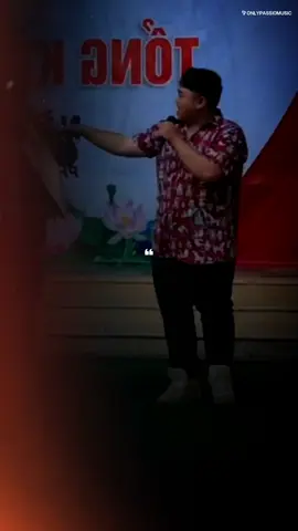 Ngập ngừng nhìn ra trời mơ ngày xưa kia.. #thangnamkhongquen #h2k #nhachaymoingay #blueworldvietnam 