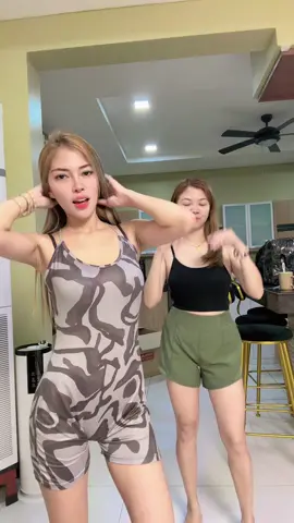 Nakapag tiktok na ulit kami 😅❤️ @Cris Clerigo💎 #fyp #foryou #foryoupage #sister #goals #bonding #tiktok 