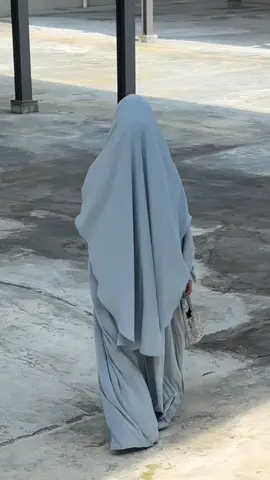 Elevate your look with the stunning Nara Khimar set in Sky ✨ #fypppppp #fypシ #muslimahfashion #fypage #casualoutfits #outfitideas #newcolor #khimarmalaysia #haji2024🤲🏻🕋 #umrah2024 