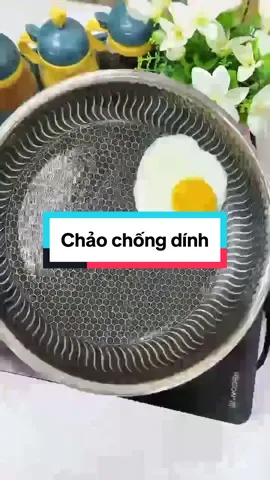Chiếc chảo chống dính đến từ Nhật cực xịn chống dính sieu tốt nha cả nhà🥰 #chaochongdinh #chao #chaobeptu #foryou #xuhuong #muataitiktokshop #LearnOnTikTok #dodungtienich #dodungtrongnha #tienichgiadinh 