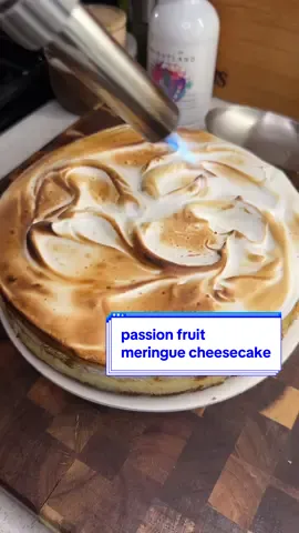 passion fruite meringue cheesecake - recipe by thalia ho/butter & brioches “lemon meringue cheesecake” just swapped the lemon for passionfruit! #cheesecake #came #meringue 