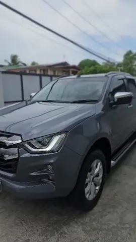 Nothing makes you feel like a million dollars 🤑 like a brand new Isuzu DMAX! 🤩 Interested in a DMAX for your work or personal use? From 4x2 to 4x4, manual or automatic #TheBestSalesMan can make it happen for you! Place your orders with #TheBestSalesMan and have your vehicle delivered directly to your door! 🏡  Find out more about how you can purchase yours ⤵️ 📲CALL/WHATSAPP #Thebestsalesman at 381-4500 for more info/quotes 📩DM on IG/FB @isuzusalestt  ✅Follow On Tiktok @isuzusalestt  #isuzusalestt #isuzu #trinidadandtobago #isuzutruck #isuzutraviz #traviz #isuzutt #dmax #isuzudmax #4x4 #4x2 