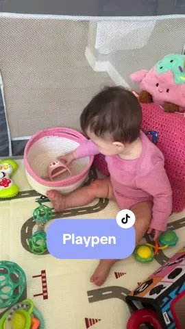 Underneath I placed foam mats that were the same size as the playpen for extra softness 👍🏼#creatorsearchinsights #tiktokshop #tiktokshopsummersale #playpen #babytiktok #babytok #firsttimemom #babybuys 