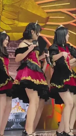 mode dangdut ga nihh🤣#freyajkt48 #adeljkt48 #christyjkt48 #jkt48video #jkt48 #jkt48newera #gen7jkt48 #dangdut 