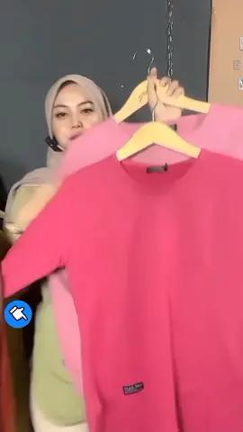 Kaos Polos Lengan Panjang RIB Bawahan Oval Slim-fitting Kaos Polos Lengan RIB Terbaru #kaosmurah #kaosoversize #kaospolos #kaosviral #Kaos #kaoslenganpanjang #kaoskekinian #fypdong #fyp #tiktokshop #viralditiktok #tiktokviral 
